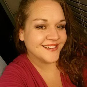 Meet your Posher, Carrie